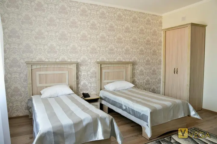 Костанай: Dostyk Lyuks