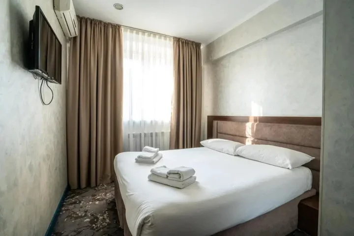 Алматы: Отель Mildom Express