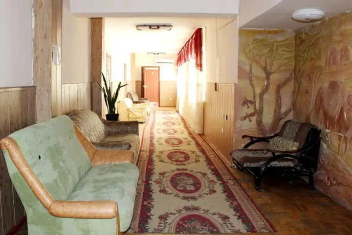 Тараз: Phoenix Hotel