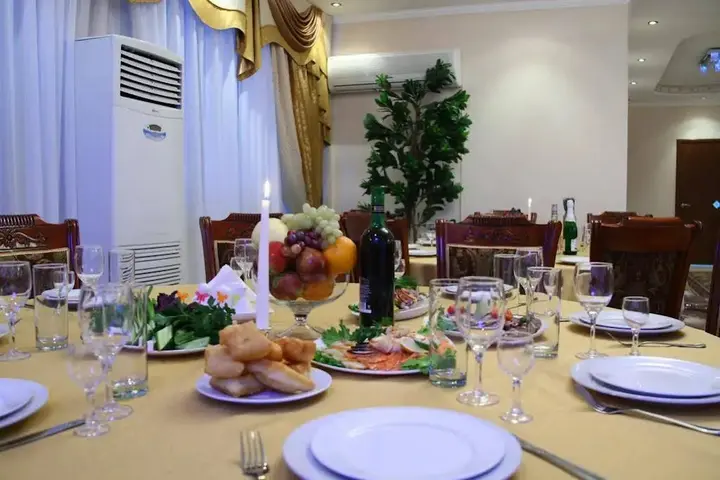 Алматы: Astana Hotel