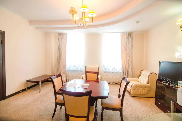 Алматы: Parasat Hotel & Residence