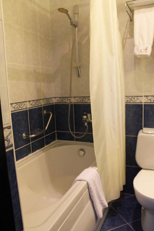 Алматы: Отель Амбассадор