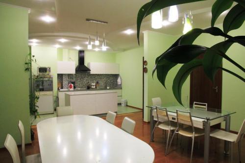 Алматы: Hostel Ark Shatyr