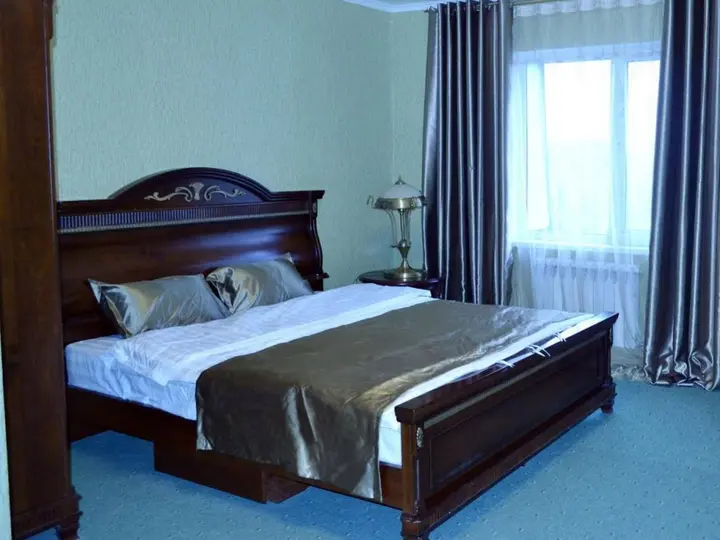 Астана: Ereimentau Hotel
