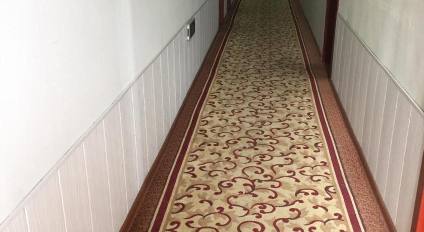 Алматы: Golden Dragon Hotel und Restaurant