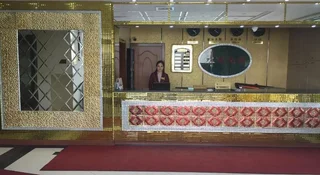 Алматы: Golden Dragon Hotel und Restaurant