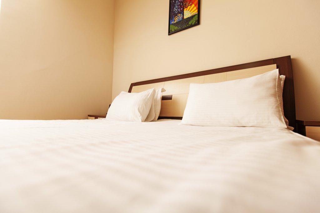 Алматы: Отель Алма