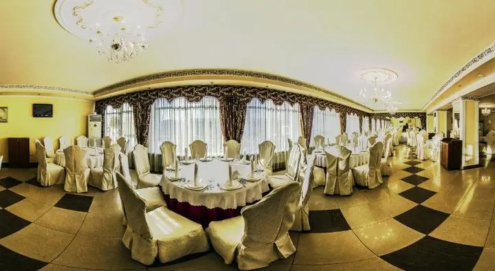 Астана: Zhassybi Hotel