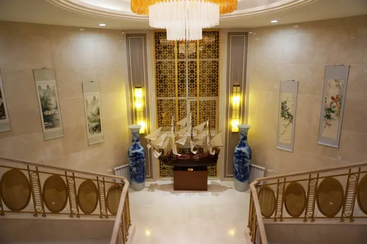 Алматы: Отель Soluxe Almaty