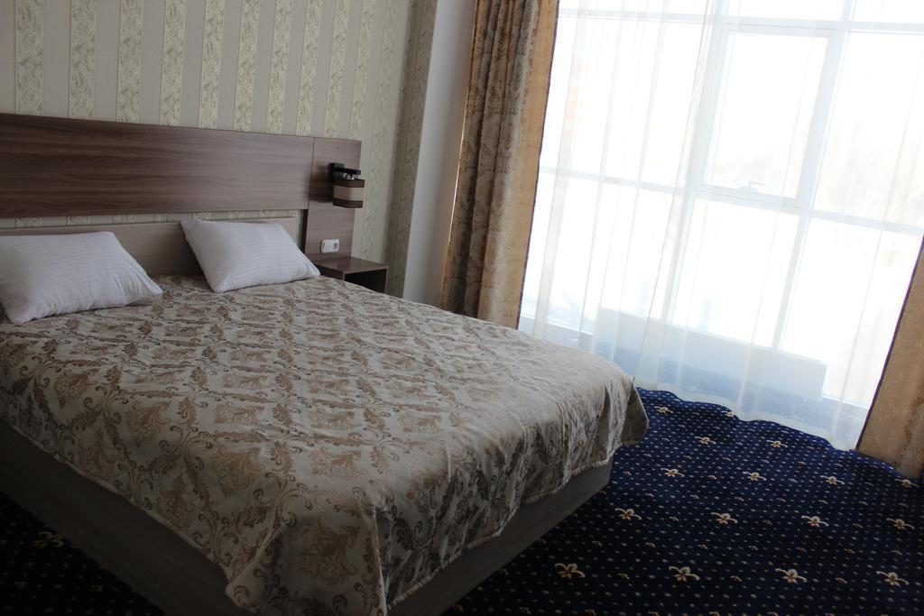Костанай: Palazzo