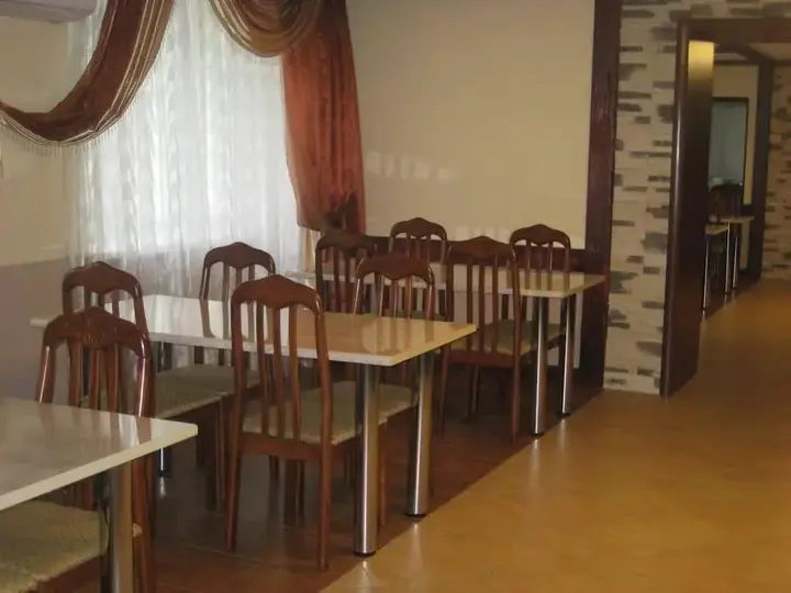 Алматы: Tan-Sholpan Hotel