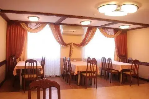 Алматы: Tan-Sholpan Hotel