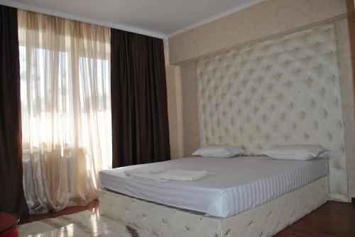 Алматы: Gostinitsa Kargali