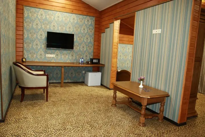 Тараз: Chalet (Шале)