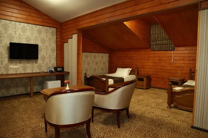 Тараз: Chalet (Шале)