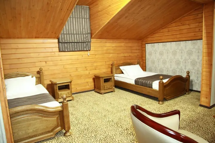 Тараз: Chalet (Шале)
