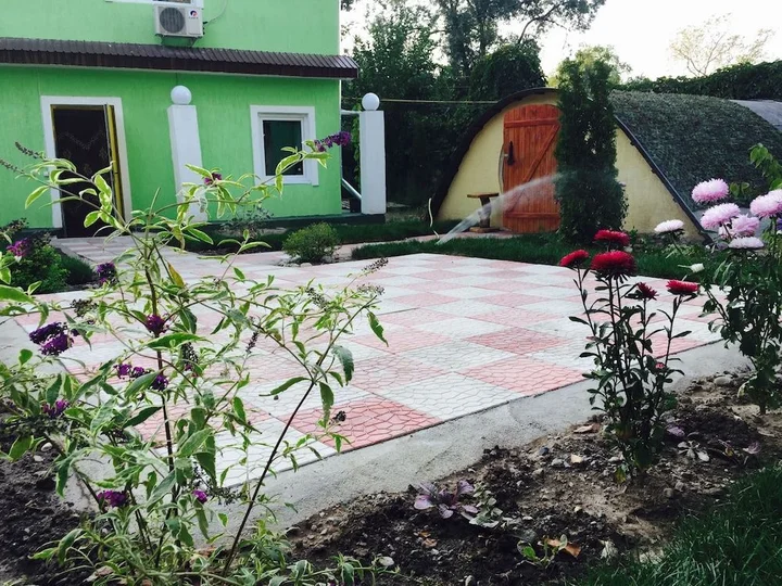 Алматы: Alma Cinema Hostel