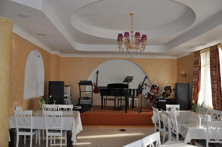 Боровое: Altyn Kun Hotel