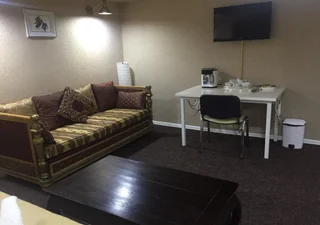 Алматы: L.E.S. Hostel