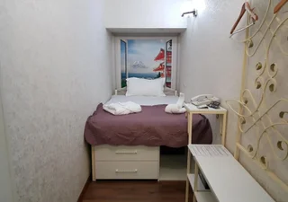 Алматы: L.E.S. Hostel
