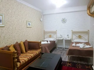Алматы: L.E.S. Hostel