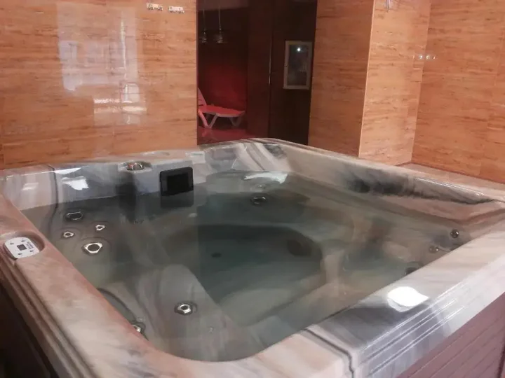 Капчагай: Hotel Victoria