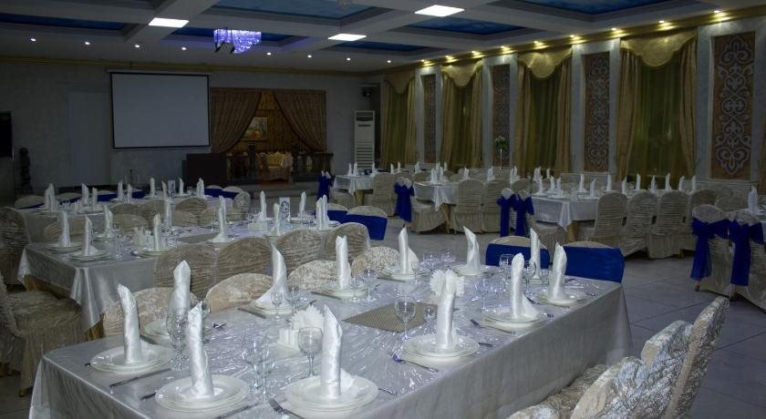 Боровое: Bereke Hotel