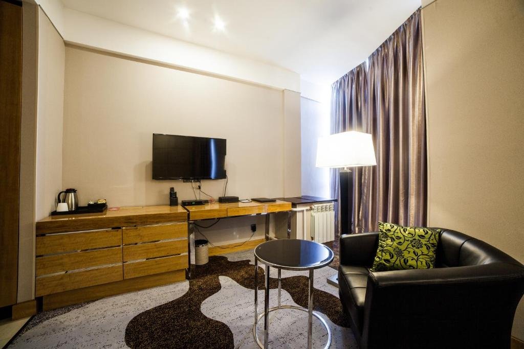 Астана: Absolute Hotel