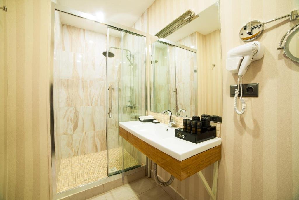 Астана: Absolute Hotel