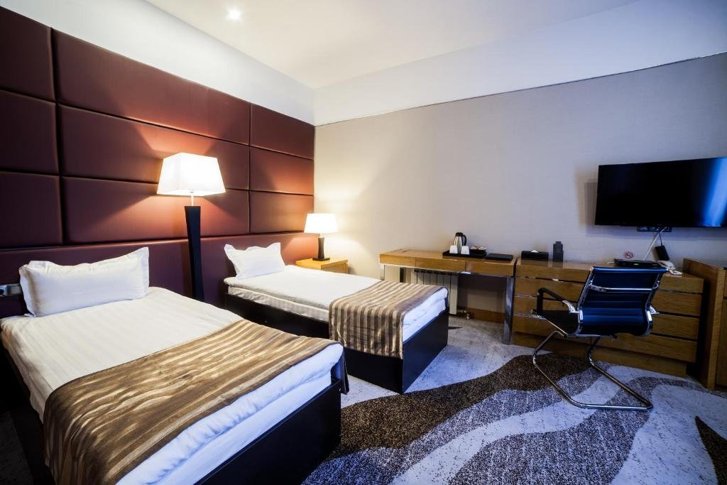 Астана: Absolute Hotel