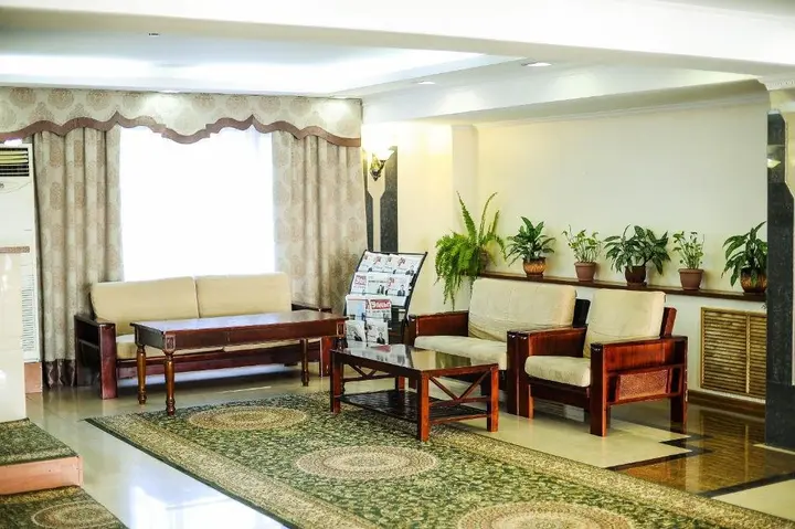 Шымкент: Too Dostyq 17 Hotel