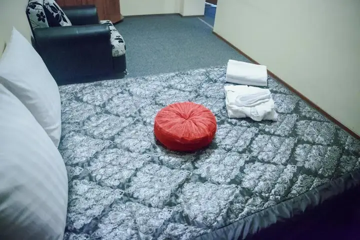 Алматы: Relax Hotel