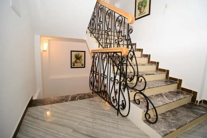 Алматы: Urban Luxe Hotel