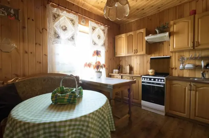 Алматы: Guest House on Kaldaiakova 38