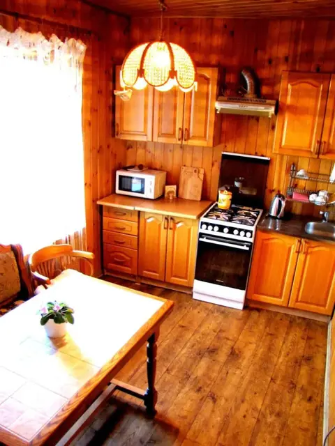 Алматы: Guest House on Kaldaiakova 38