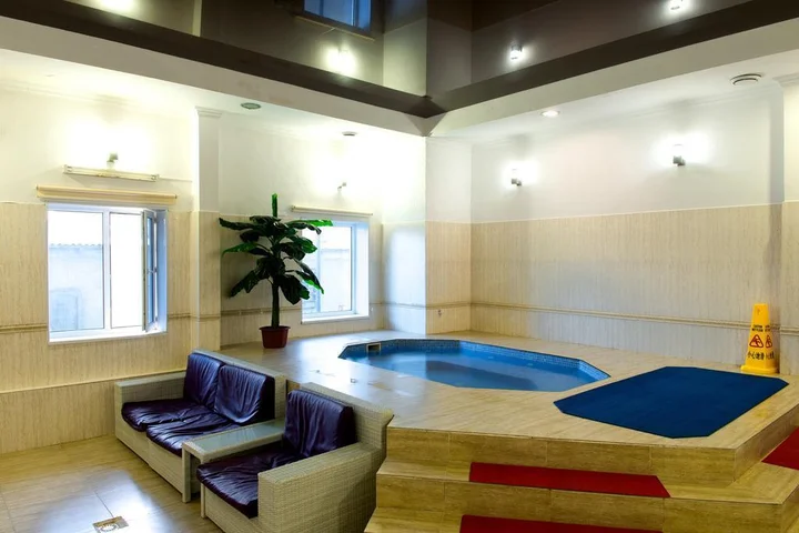 Актау: Mandarin Hotel & Fitness Center