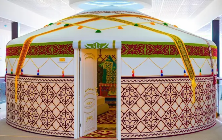 Актау: Mandarin Hotel & Fitness Center