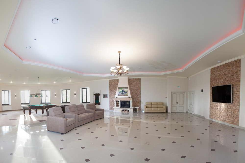Жуковка: Парк-отель Славянка