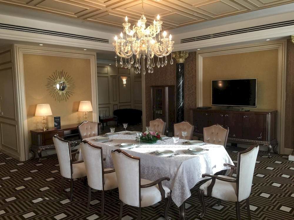 Капчагай: Royal Plaza Hotel and Casino