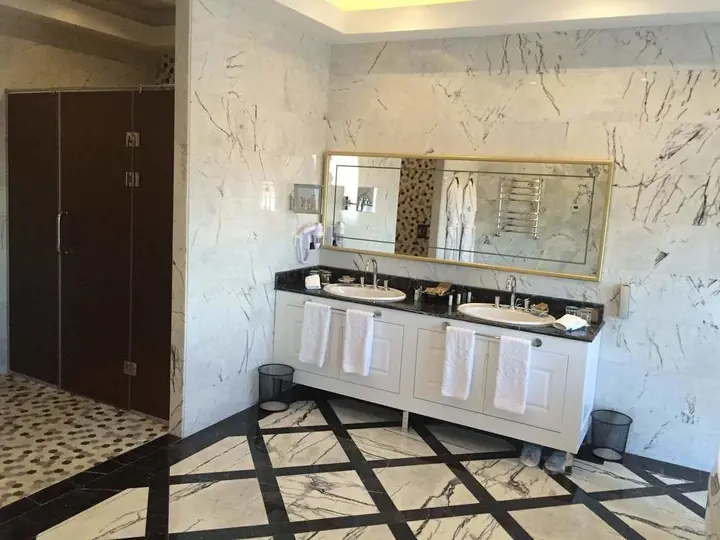 Капчагай: Royal Plaza Hotel and Casino