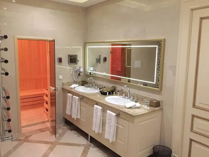 Капчагай: Royal Plaza Hotel and Casino