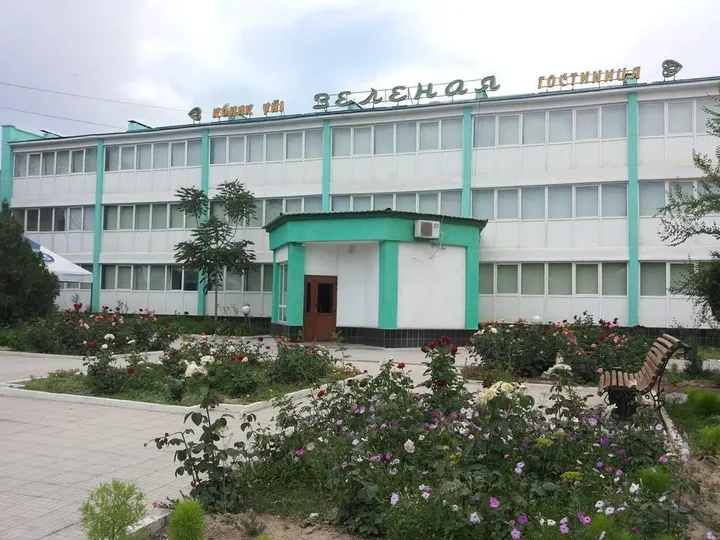 Актау: Hotel Zelenaya