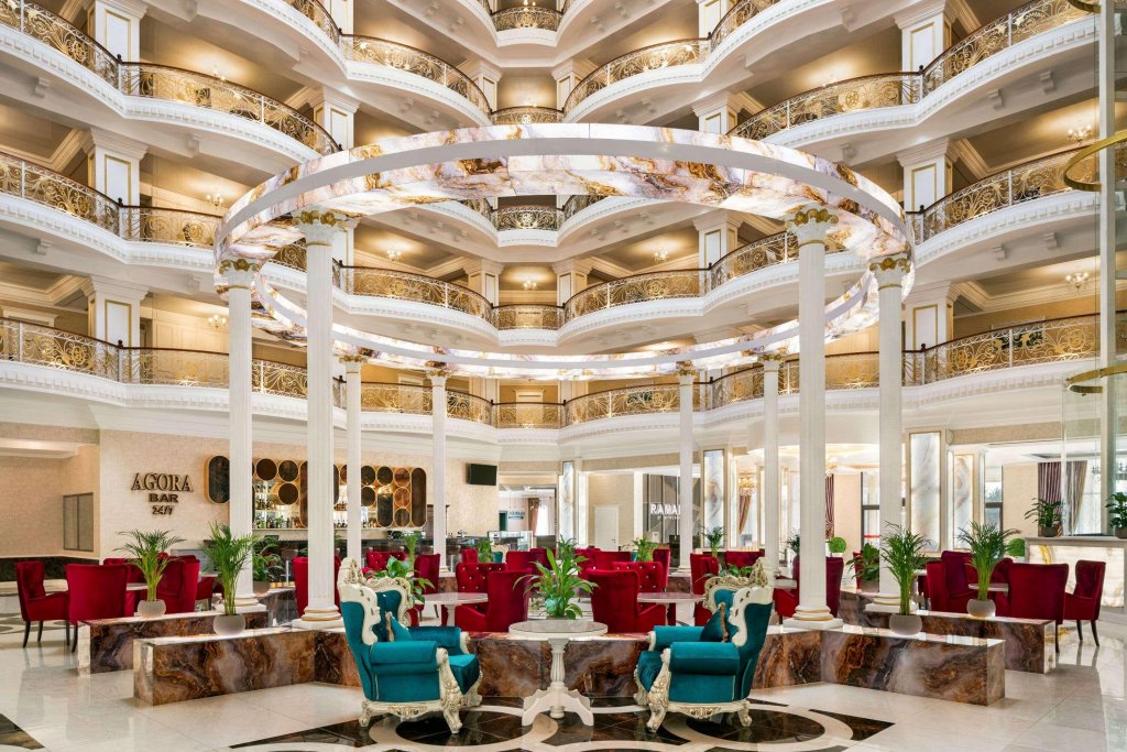 Шымкент: Отель Ramada by Wyndham Шымкент