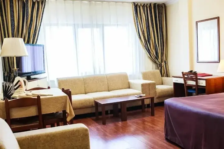 Атырау: Europa Residence