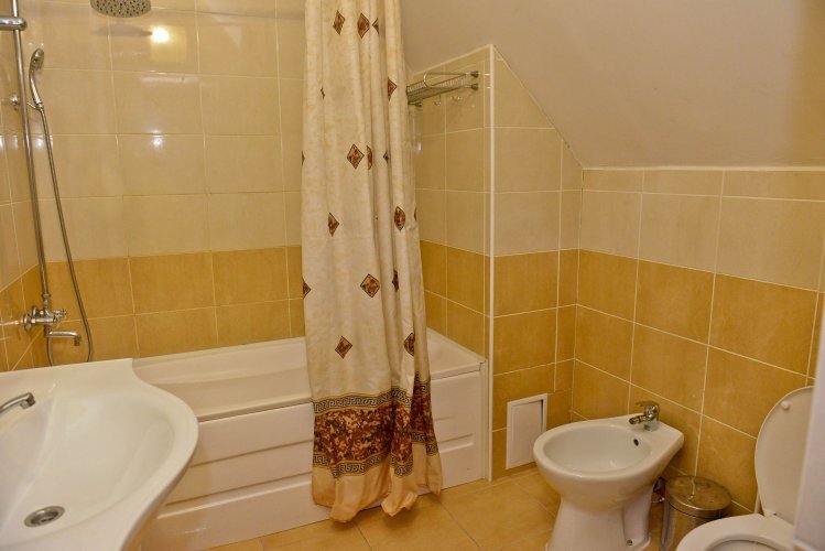 Алматы: Boutique Hotel Alcazar
