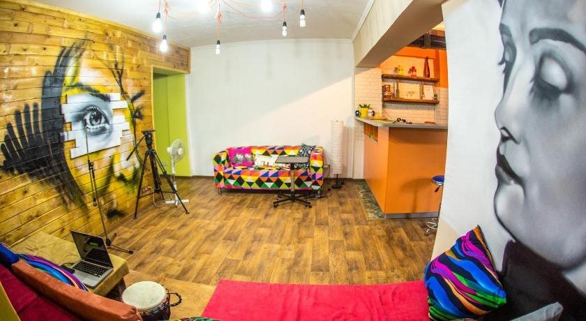 Алматы: Hostel Loco