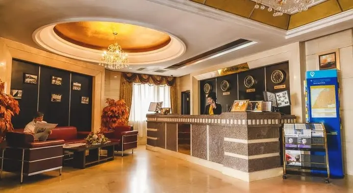 Алматы: Shera Hotel