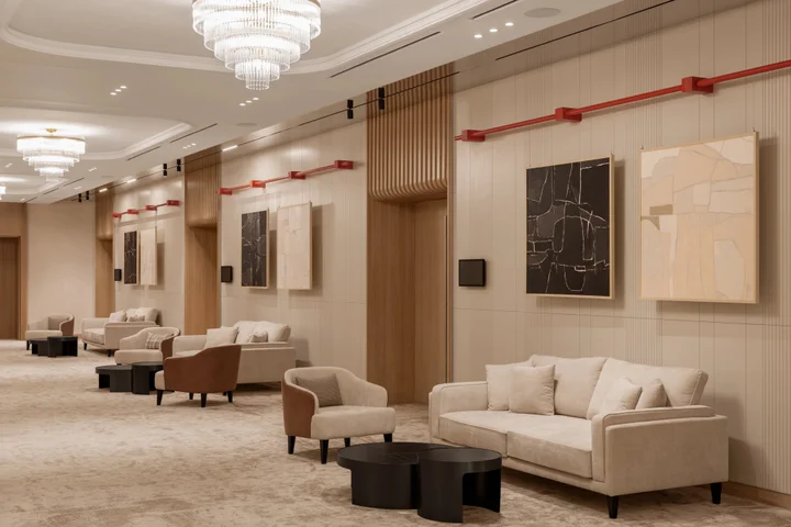 Алматы: Holiday Inn Almaty