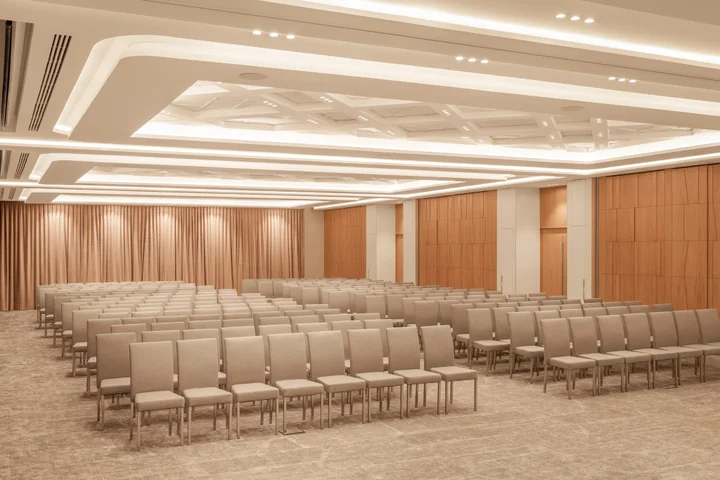 Алматы: Holiday Inn Almaty
