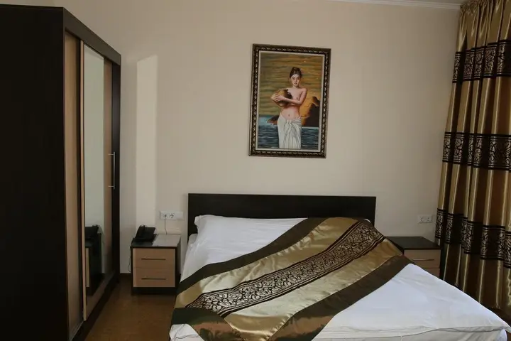 Алматы: Kausar Hotel